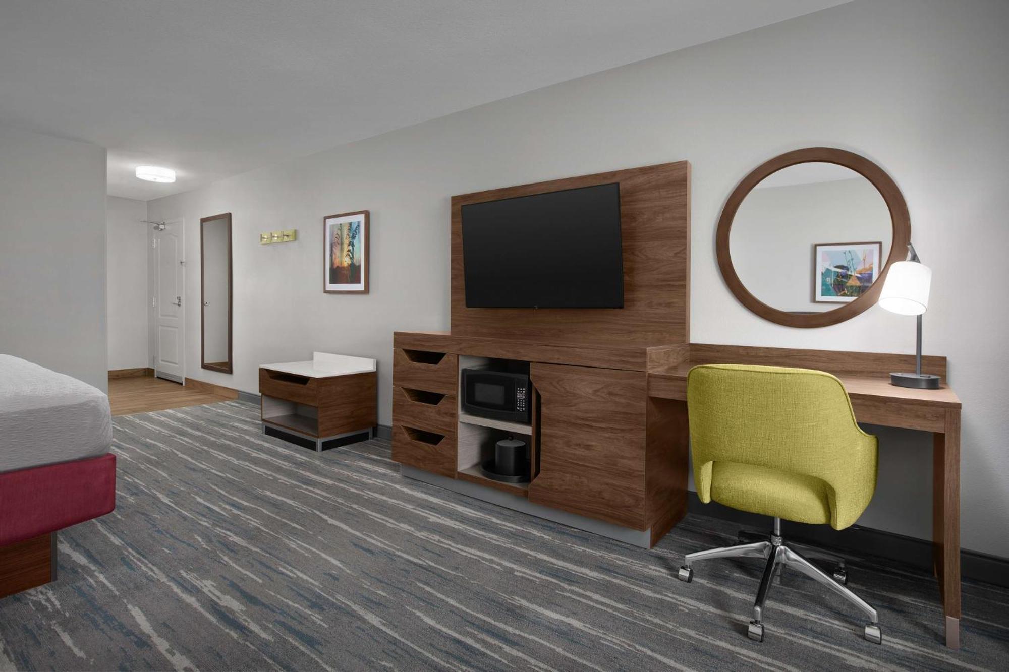 Hampton Inn Yorkville Экстерьер фото
