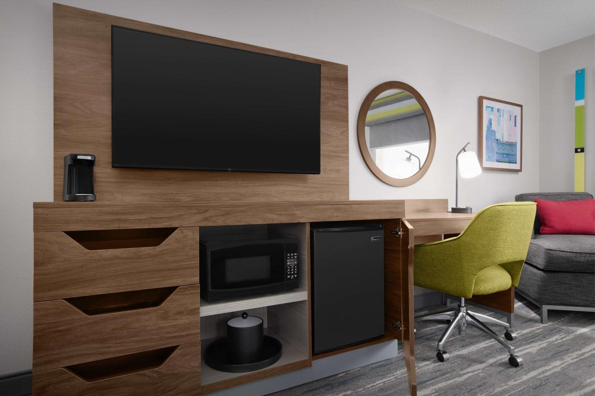 Hampton Inn Yorkville Экстерьер фото
