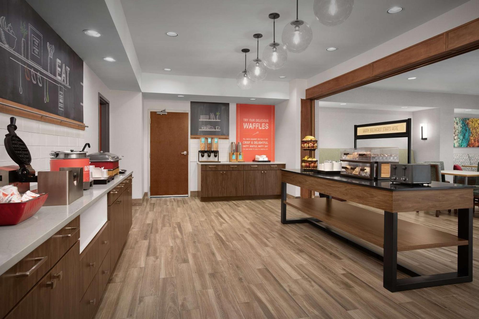 Hampton Inn Yorkville Экстерьер фото